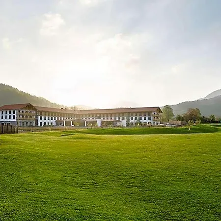 Aja Hotel